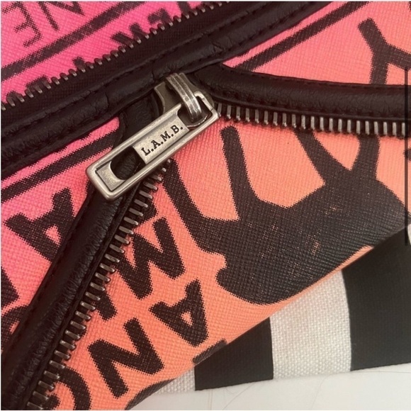 LAMB PVC Clutch - Picture 3 of 13